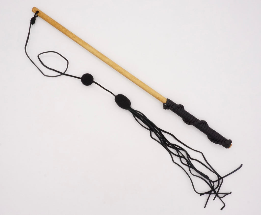 Swift Suede & Felt Teaser Wand (black)