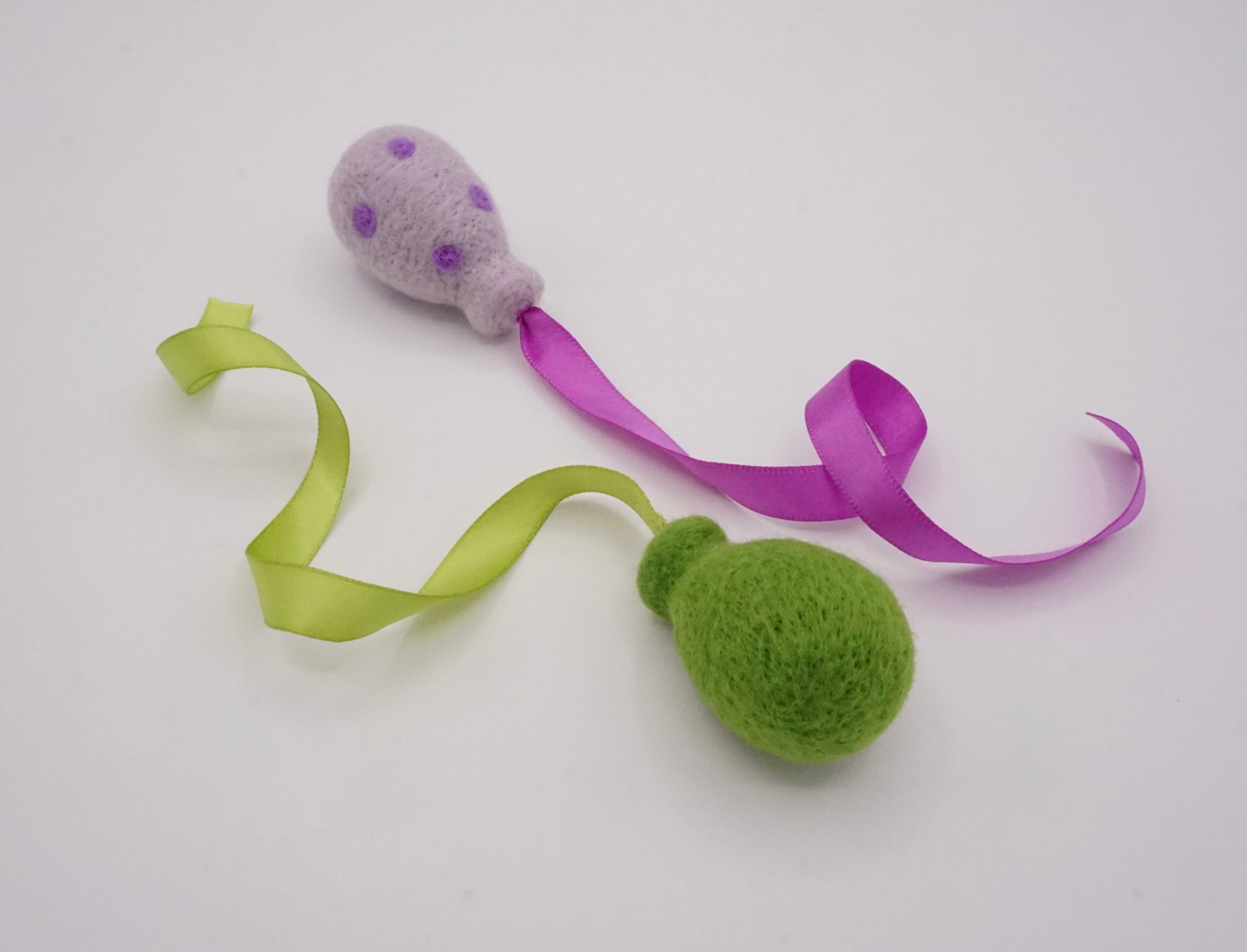 Felt Balloon Cat Toys (set of 2)
