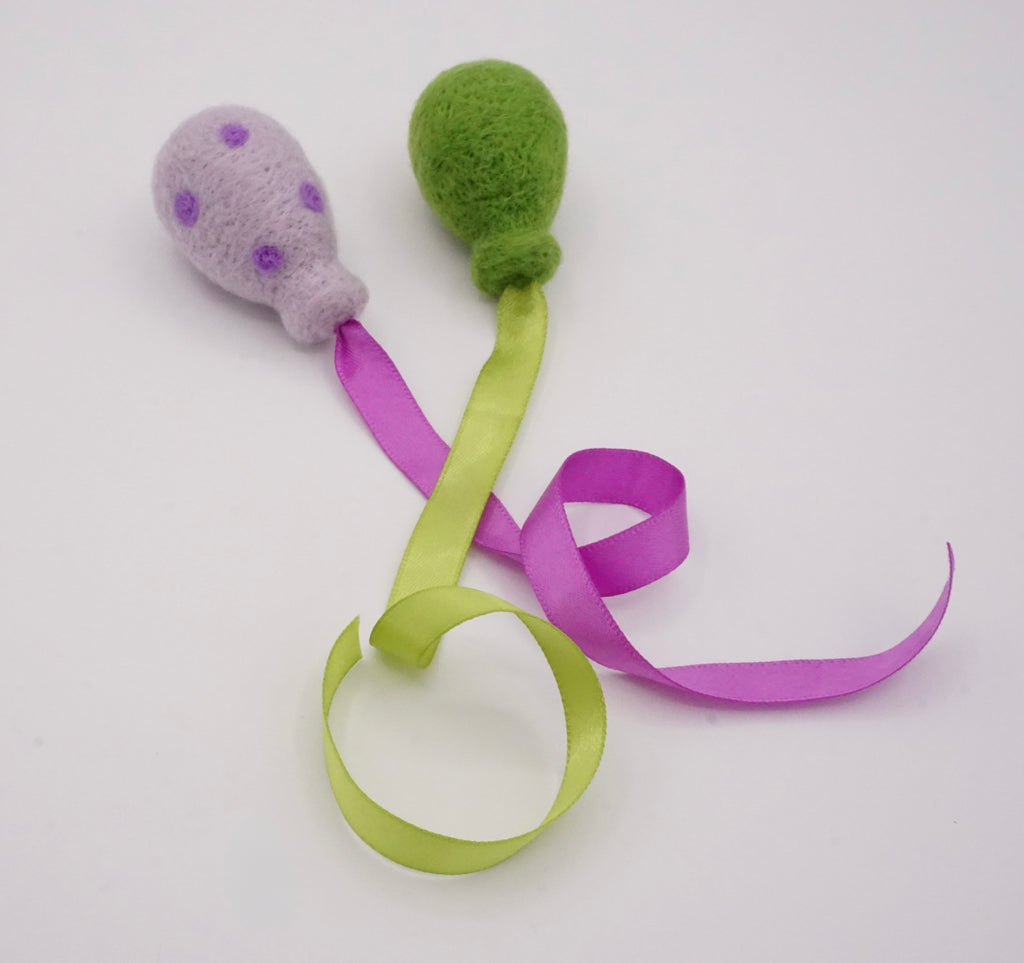Felt Balloon Cat Toys (set of 2)