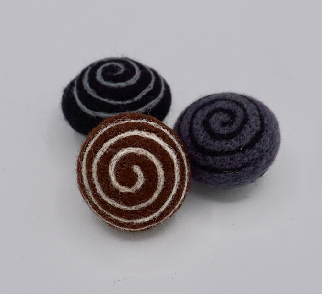Swirly felts toys are handmade with eco-friendly fibers. 